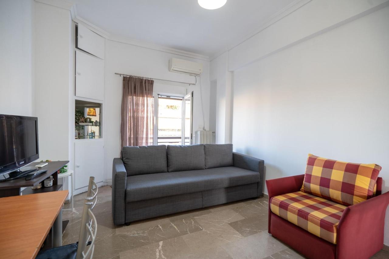 Dimotiko Theatro Metro St. 1 Bedroom 4 Pers. Flat Piræus Eksteriør billede
