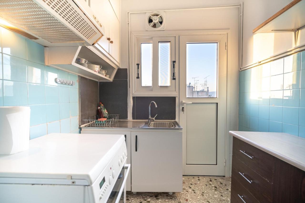 Dimotiko Theatro Metro St. 1 Bedroom 4 Pers. Flat Piræus Eksteriør billede